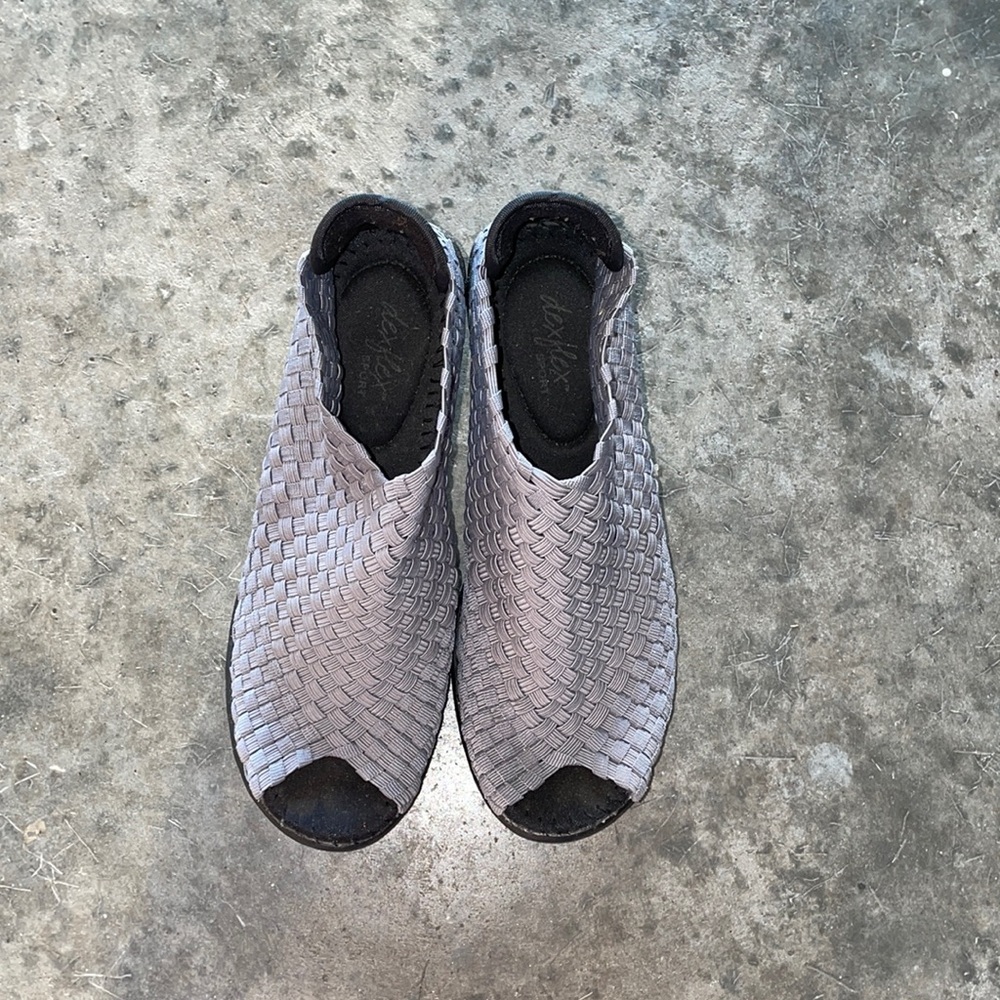 Dexflex Sport gray heels